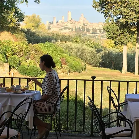 Farm stay Tenuta Guardastelle - And Vineyard